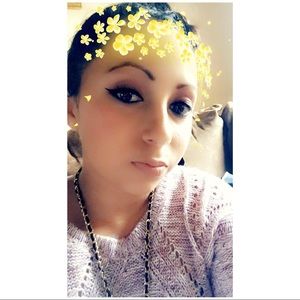 Meet your Posher, Kenia